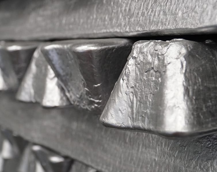 Lingote de aluminio